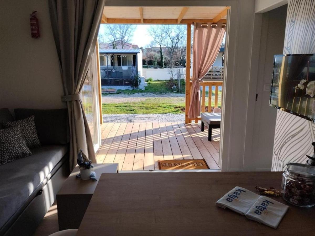 Mobile Home Katja Banjole Εξωτερικό φωτογραφία